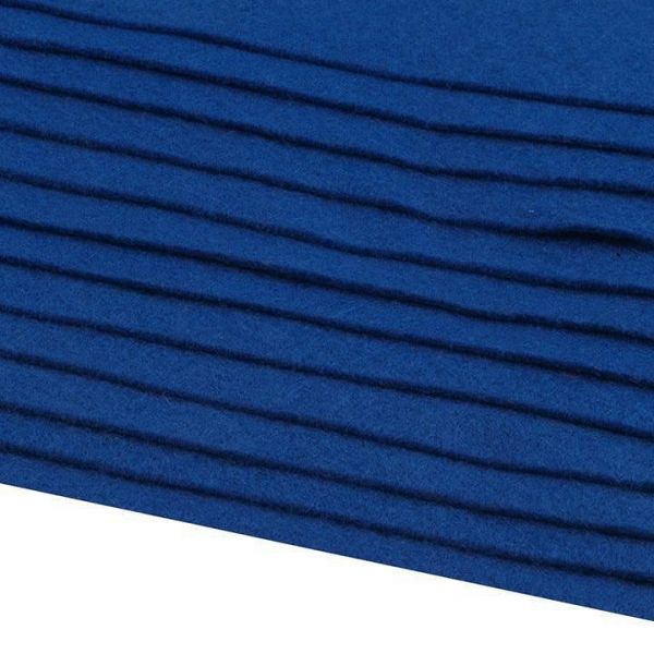Dekorativní filc  /plsť 20x30 cm - královsky modrá