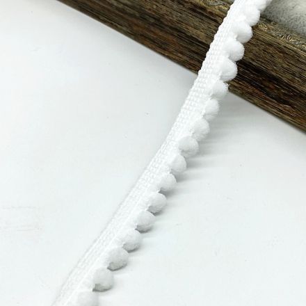 Galanterie: Prýmek s bambulkami šíře 11 mm (1m) - bílá